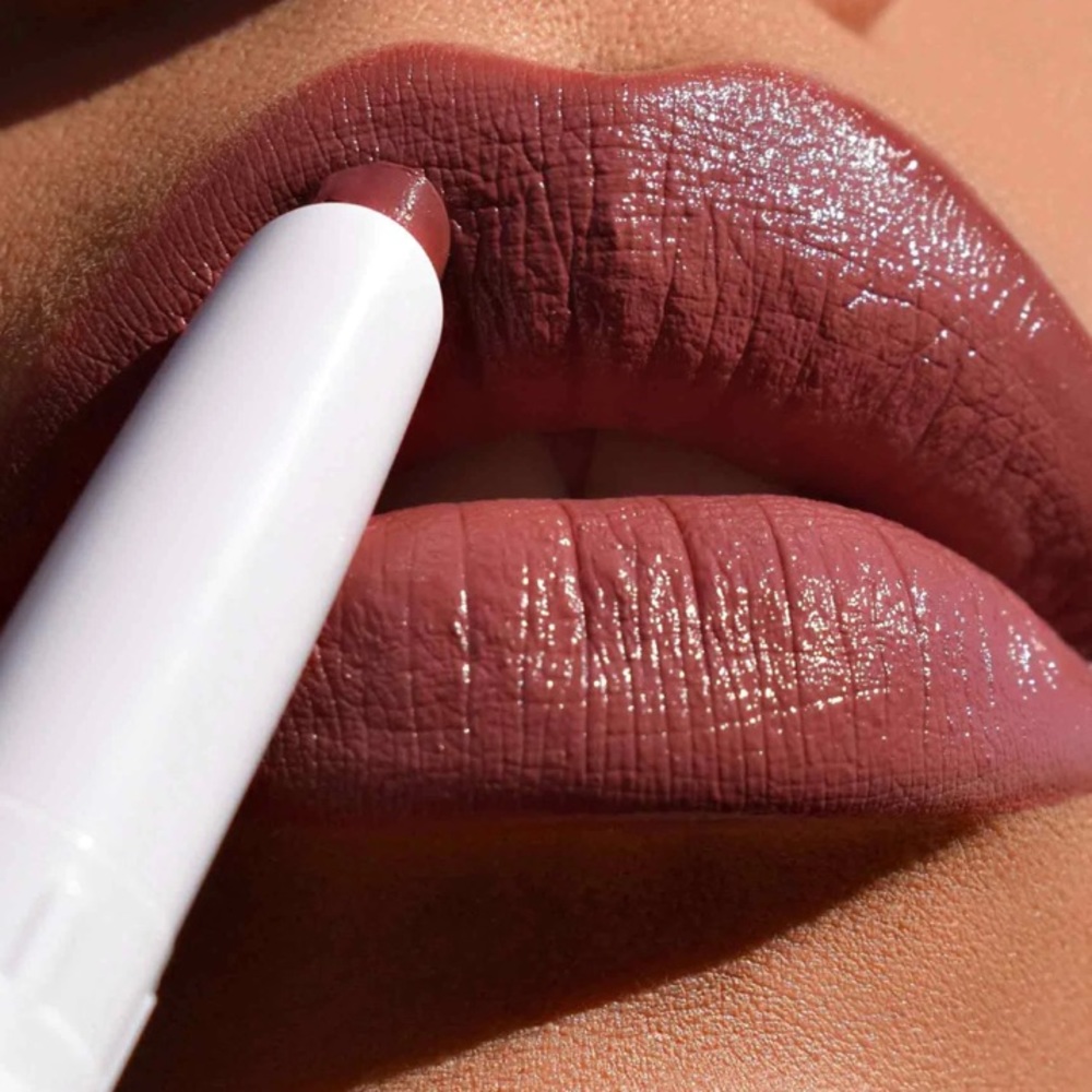 Lolita KVD Epic Kiss Nourishing Vegan Butter Lipstick